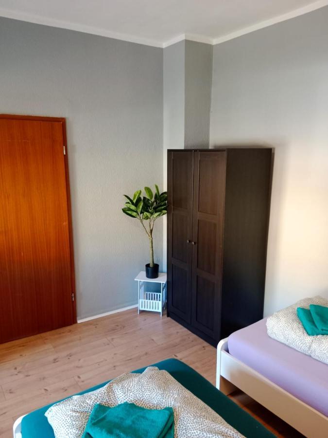 Apartment 6 Eg L *